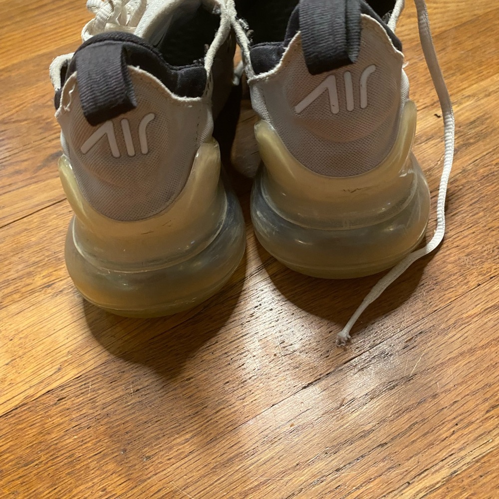 Nike Air Max 270 women’s sneakers - size 7.5 - Picture 6 of 8